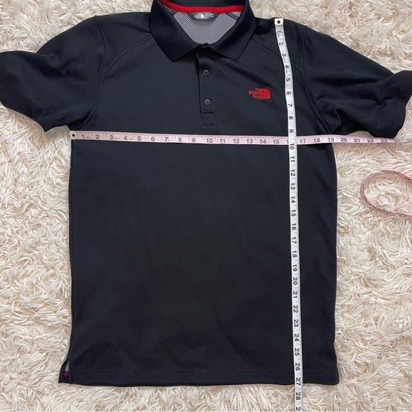 North Face Button Polo Shirt Black Red TNF Logo Men’s short sleeve SZ S collar - Picture 5 of 6